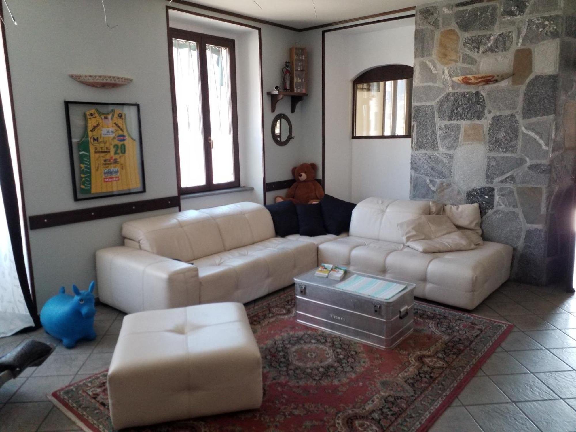 Casa Nunzia Panzió Domodossola Kültér fotó
