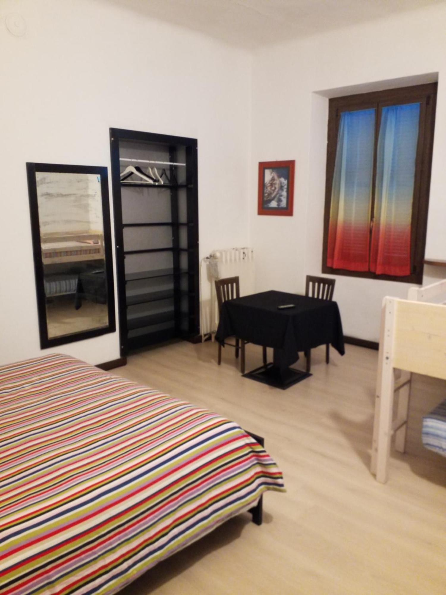 Casa Nunzia Panzió Domodossola Kültér fotó
